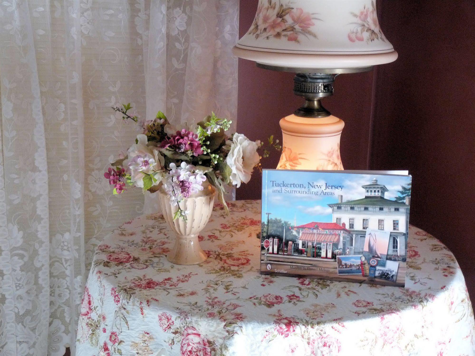 J. D. Thompson Inn Bed And Breakfast Tuckerton Exterior foto